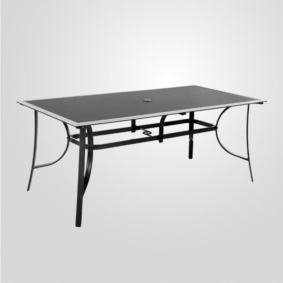 M150 Kerti asztal