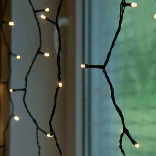 Kontakt LED fényfüggöny meleg fehér színben 140 1x2 m